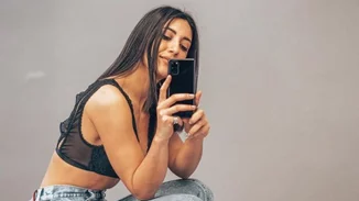 Viral Of The Day | Η αλήθεια για τον αδελφό της Ευγενίας Σαμαρά που έγινε viral λόγω γενεθλίων