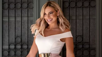 Η Ιωάννα Μαλέσκου έκλεισε στον ΣΚΑΪ | Οι τρεις άνδρες που πέρασαν δοκιμαστικό για την εκπομπή της