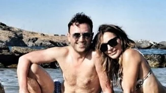 Δέσποινα Βανδή | Εντυπωσιακά στιγμιότυπα από το ταξίδι στην Κύθνο με τον Αργύρη Αγγέλου