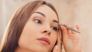 Έβγαλα λάθος τα φρύδια μου | 5 συμβουλές για να διορθώσεις το σχήμα τους