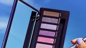 Ήρθε η νέα παλέτα NAKED και αποθεώνει την πιο μαγική απόχρωση για μακιγιάζ, το μοβ!