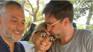 Γενέθλια για την Ευδοκία Ρουμελιώτη | Η φωτογραφία με τον σύζυγο και τον γιο της και η ηλικία της