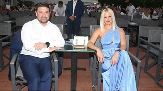 Γιώτα Παναγιωτοπούλου | Ποια είναι η εντυπωσιακή σύζυγος του Νίκου Χαρδαλιά