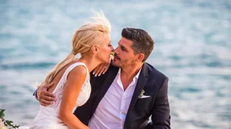 Νίκος Μάρκογλου-Μαρία Φραγκάκη | Σπάνιες αδημοσίευτες φωτογραφίες από τον γάμο του ζευγαριού