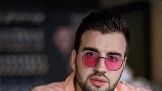 Σταύρος Βαρθαλίτης | Ερωτευμένος ο νικητής του MasterChef (vid)