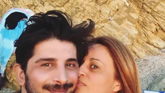 Χρήστος Σπανός | Η δημόσια ερωτική εξομολόγηση στη σύζυγό του την οποία ερωτεύτηκε όταν ήταν μαθητής της στη Δραματική Σχολή