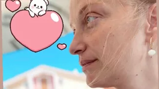 Η Λένα Δροσάκη δημοσίευσε για πρώτη φορά φωτογραφία αγκαλιά με τον ενός μηνός γιο της