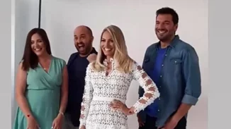 Ιωάννα Μαλέσκου | Με ρομαντικό λευκό φόρεμα στην πρώτη φωτογράφιση με τους νέους της συνεργάτες