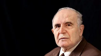 Πέθανε ο σπουδαίος ποιητής, Ντίνος Χριστιανόπουλος