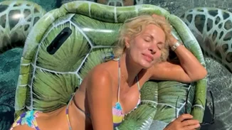 Ελένη Μενεγάκη | Η νέα φωτογραφία με μαγιό που μόλις ανέβασε