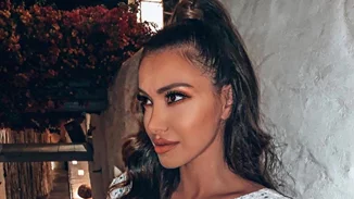 Summer Night Out | Βραδινά καλοκαιρινά χτενίσματα εμπνευσμένα από τις Ελληνίδες celebrities