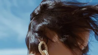 Η νέα συλλογή της H&M είναι αφιερωμένη στην αγάπη για τη φύση και στην ενδυνάμωση των γυναικών