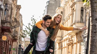 Οι φλογεροί έρωτες του Σεπτεμβρίου | Πώς θα εξελιχτεί η ερωτική ζωή των ζωδίων αυτό το μήνα;