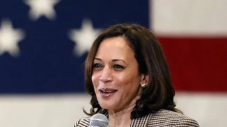 Kamala Harris | Μετά τα sneakers, έκανε άλλη μια στιλιστική επιλογή που συζητήθηκε