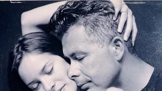 «17 χρόνια και συνεχίζουμε» | Η Anita Brand δημοσίευσε την πιο τρυφερή φωτογραφία με τον Χάρη Χριστόπουλο από το 2003