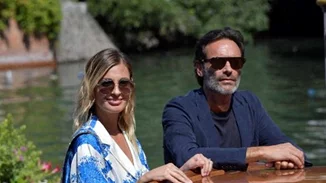 Φεστιβάλ Βενετίας | Τo νέo ζευγάρι που έκανε την πρώτη του κοινή εμφάνιση