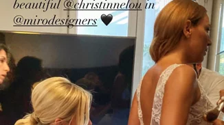 «Και στα δικά μας» | Ο γάμος στα χρόνια του COVID-19, το ροζ φόρεμα της ΚατΚεν & τα υπέροχα πλάνα