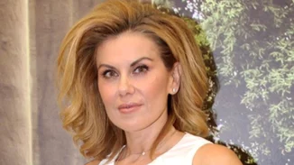 Ευγενία Μανωλίδου | Ποζάρει με τον γιο της και στέλνει μήνυμα για τη χρήση μάσκας