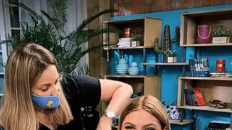 Πάμε Δανάη και πάμε όλοι μαζί να πούμε ένα μεγάλο μπράβο στην τέλεια εμφάνισή της!