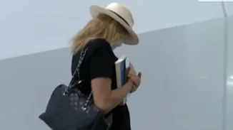 Τα πρώτα πλάνα της Τζένης Μπαλατσινού σε προχωρημένη εγκυμοσύνη