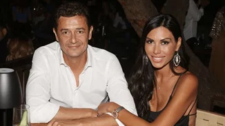 Ιωάννα Μπούκη | Η σύζυγος του Σρόιτερ δάκρυσε για τις κόρες τους (vid)