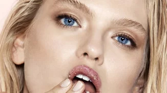 Απολέπιση προσώπου | Κάθε πότε να κάνεις και το σούπερ diy scrub με βρόμη και λεμόνι