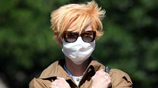 Η Tilda Swinton τίμησε τον Chadwick Boseman στο φεστιβάλ Βενετίας