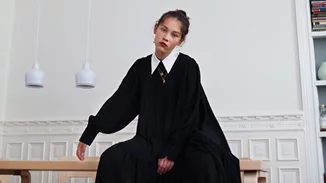 Aυτή η τάση θα κυριαρχήσει στα φθινοπωρινά φορέματα