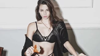 GNTM 3 | Φωτογραφίες της 19χρονης Μαριαγάπης που εντυπωσίασε τους κριτές και είναι κόρη γνωστού μοντέλου των '90s