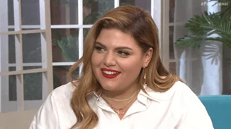 Δανάη Μπάρκα | Η εξομολόγηση on air: «Αυτή η "διαφορετική" οικογένεια είναι πιο υγιής από πολλές "κανονικές"»