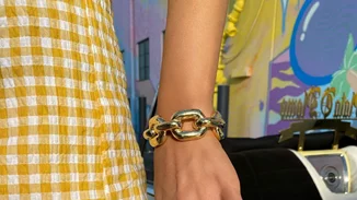 Αδύναμα νύχια που σπάνε; Πώς να τα σώσεις σύμφωνα με τις οδηγίες του πιο hot celebrity manicurist