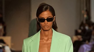 MFW | H πολύχρωμη και relaxed SS21 συλλογή Boss