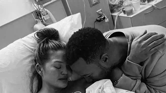 Απέβαλε η Chrissy Teigen | Οι συγκινητικές αναρτήσεις του μοντέλου