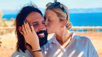 Κωνσταντίνα Κομμάτα | Η σπάνια φωτογραφία με τον Γιώργο Σαμαρά