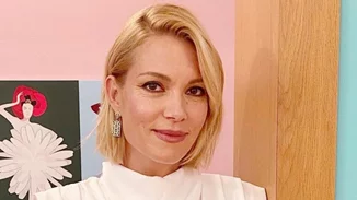 Red hot | Κοκκινομάλλα η Βίκυ Καγιά