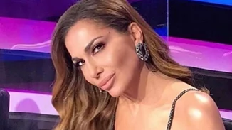 Δέσποινα Βανδή | Όλες οι λεπτομέρειες του αποκαλυπτικού look της στην πρεμιέρα του J2US