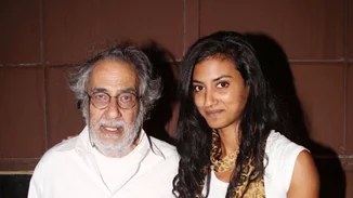 Aurora Marion | Η 34χρονη κόρη του Κώστα Αρζόγλου και οι αποκαλύψεις για τη ζωή της