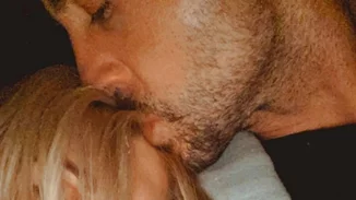 Κωνσταντίνα Σπυροπούλου | Δημοσίευσε την πρώτη επίσημη φωτογραφία στο προφίλ της με τον Βασίλη Σταθοκωστόπουλο