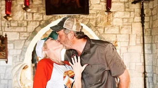 Gwen Stefani | Παντρεύεται τον επί πέντε χρόνια σύντροφό της, Blake Shelton