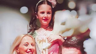 Νίκος Χαρδαλιάς - Γιώτα Παναγιωτοπούλου | Οι ευχές στην 8 ετών κόρη τους, Δήμητρα, για τη γιορτή της