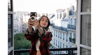 Emily in Paris | Επιβεβαιώθηκε ότι θα υπάρξει και δεύτερη σεζόν