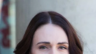 Jacinda Ardern | Ποια είναι η γυναίκα που σάρωσε στις εκλογές στη Ν. Ζηλανδία