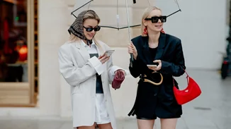 5 χρωματιστές τσάντες που θα κρατήσουμε την άνοιξη