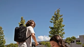 Go Carpisa | 30 πλαστικά μπουκάλια, 1 βαλίτσα