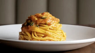 Τα σπαγγέτι με ντομάτα και βασιλικό του Sette