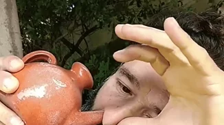 Προστασία από ιώσεις | Ο Θανάσης Ευθυμιάδης έγινε viral δείχνοντας πώς να καθαρίζουμε τη μύτη (vid)