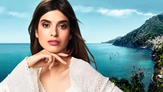 Lost in Amalfi | Αυτή η νέα σειρά καλλυντικών είναι ό,τι χρειάζεται τώρα το νεσεσέρ σου