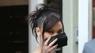 Προστατευτικές μάσκες και μακιγιάζ | Πώς τις συνδυάζουν οι celebrities;