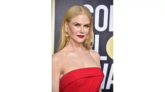 Nicole Kidman | Τραγουδάει το τραγούδι των τίτλων στη σειρά The Undoing