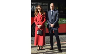 Ένα εστιατόριο fast food τράβηξε την προσοχή του πρίγκιπα William και τα tweets είναι ξεκαρδιστικά